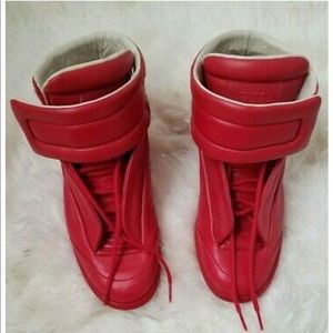 Meet your Posher, Mitchell